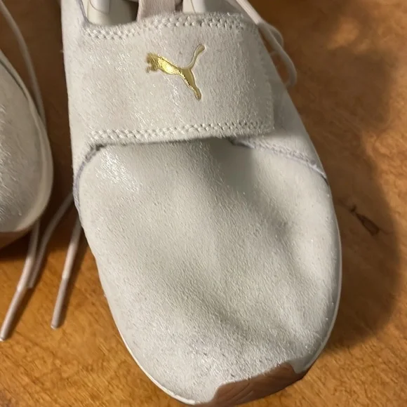 Ladies puma running shoes - Picture 4 of 5